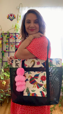 Otomi Mesh Tote bag w/ pompón