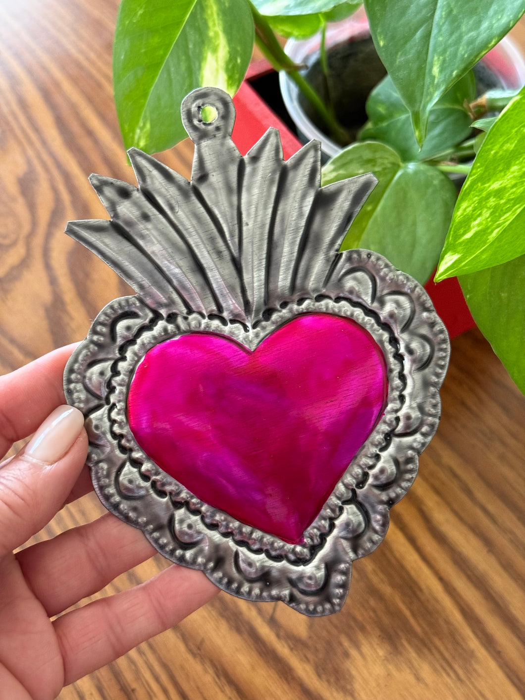 Bonita, Hojalata Corazón Wall Hanging #11