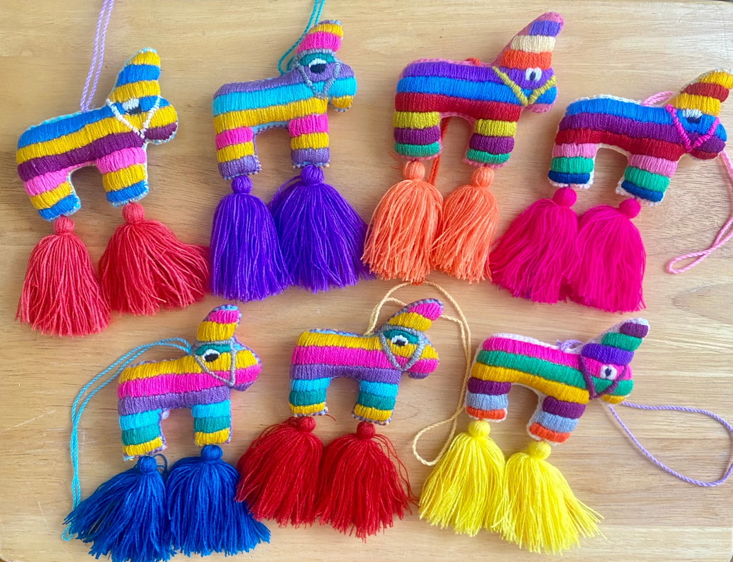 Piñata Pompón tassel