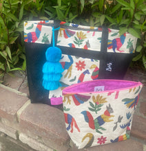 Load image into Gallery viewer, Otomi Makeup Bag